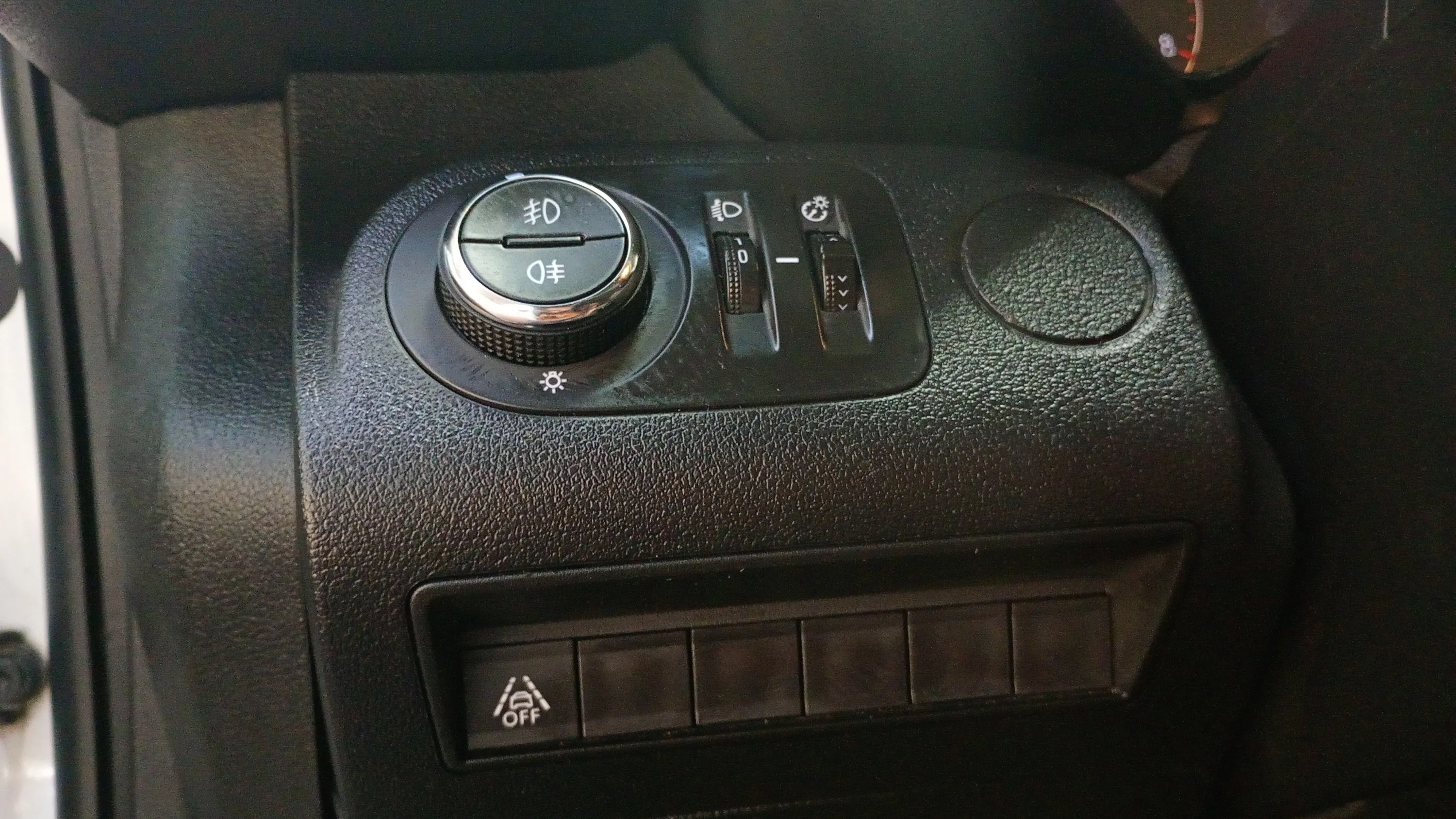 Opel Combo 1.5 TD Edition Plus XL - foto 15