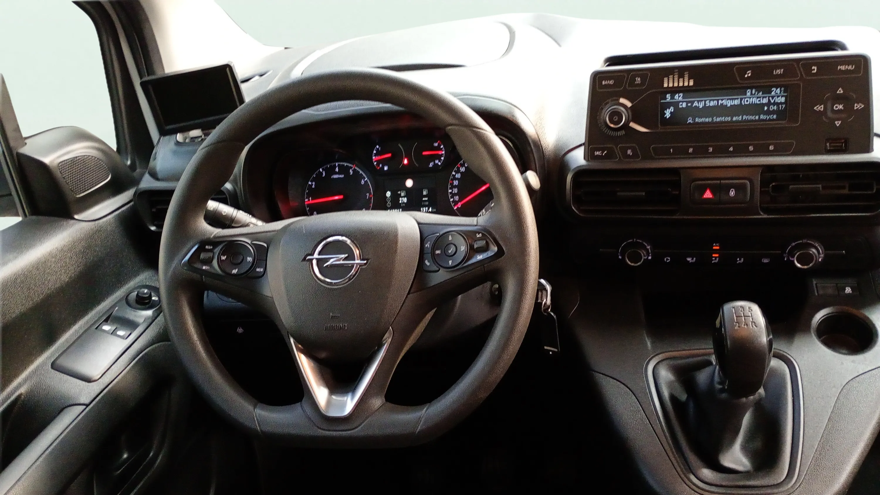 Opel Combo 1.5 TD Edition Plus XL - foto 11