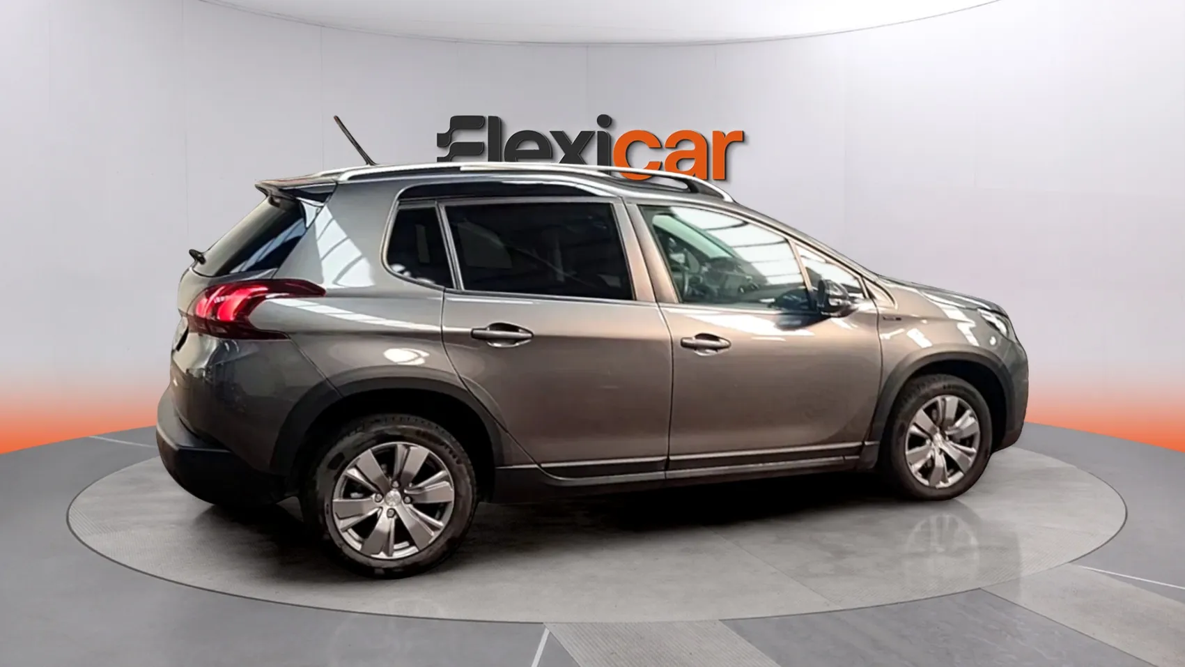 Peugeot 2008 Signature PureTech 110 - foto 6