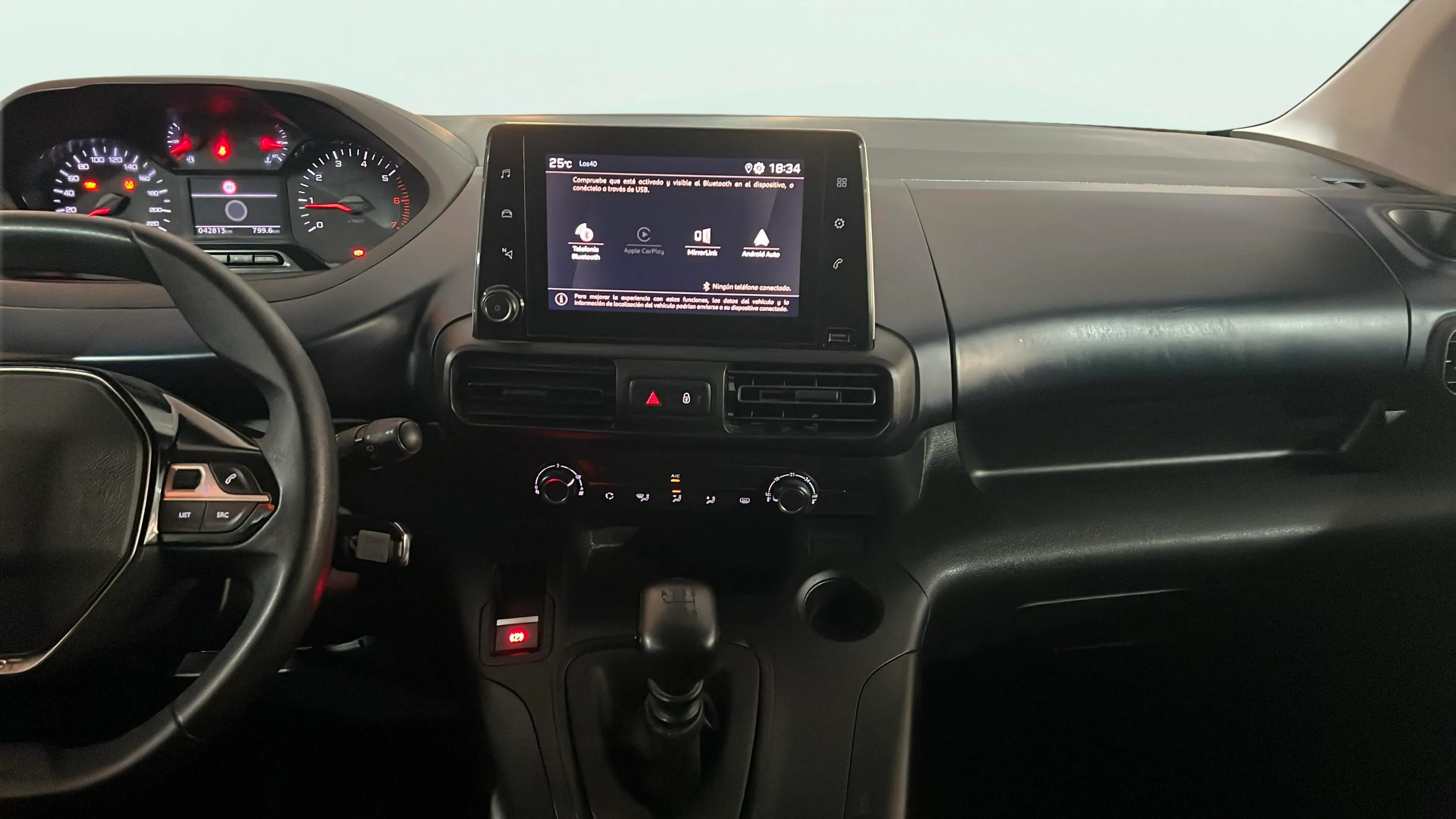 Peugeot Rifter Allure BlueHDi 100 - foto 14