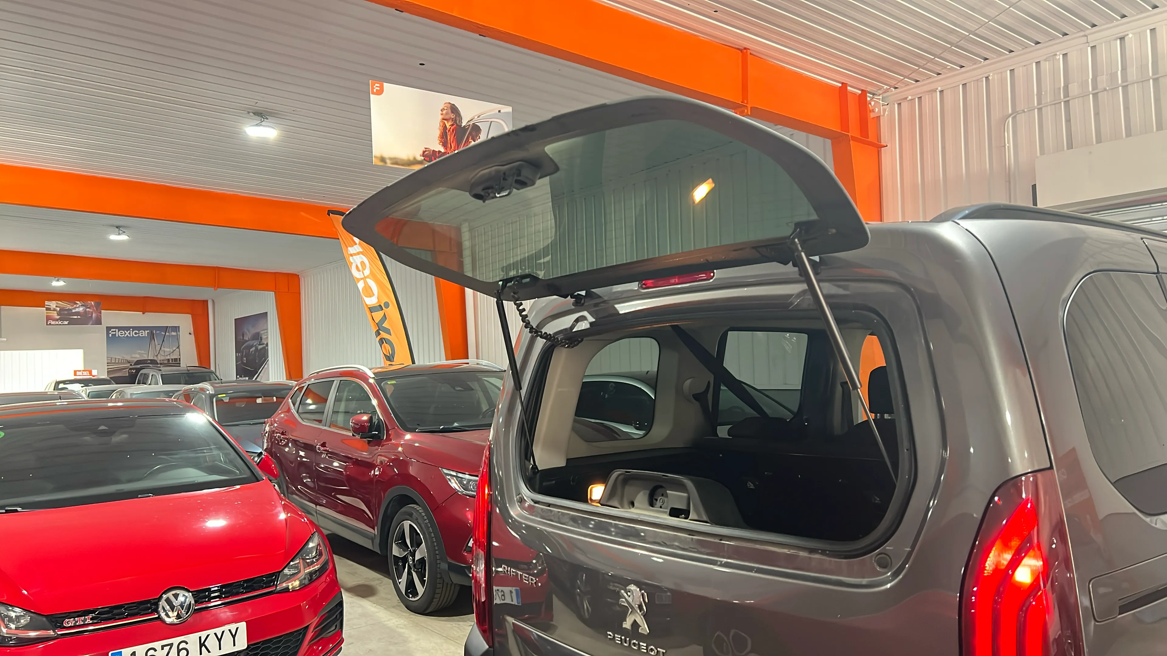 Peugeot Rifter Allure BlueHDi 100 - foto 19