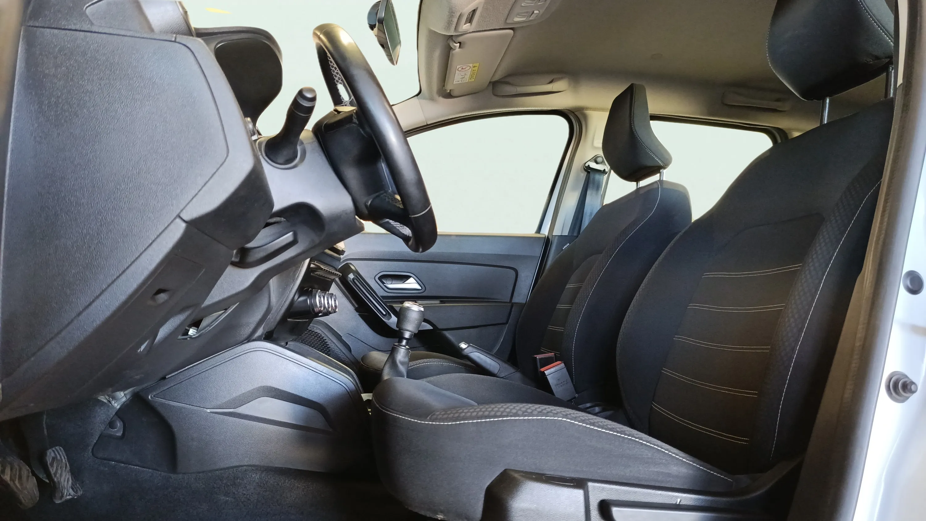 Dacia Duster Essential Blue dCi 4x4 - foto 29