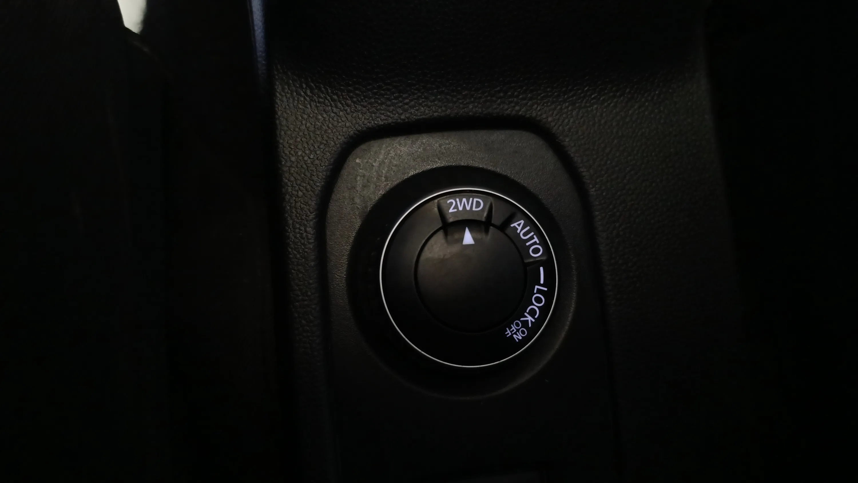 Dacia Duster Essential Blue dCi 4x4 - foto 26