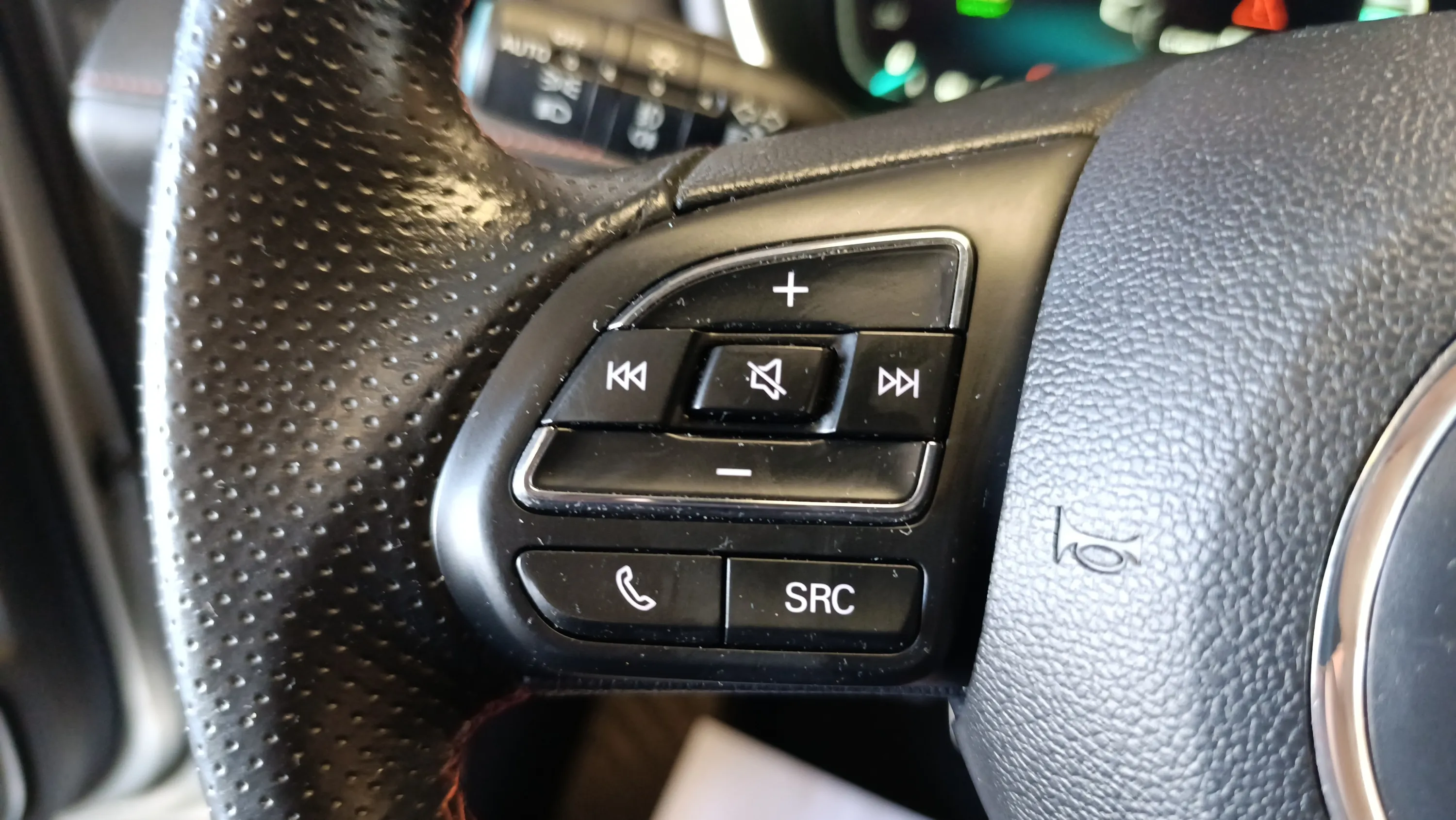 MG HS 1.5T-GDI PHEV Luxury - foto 11