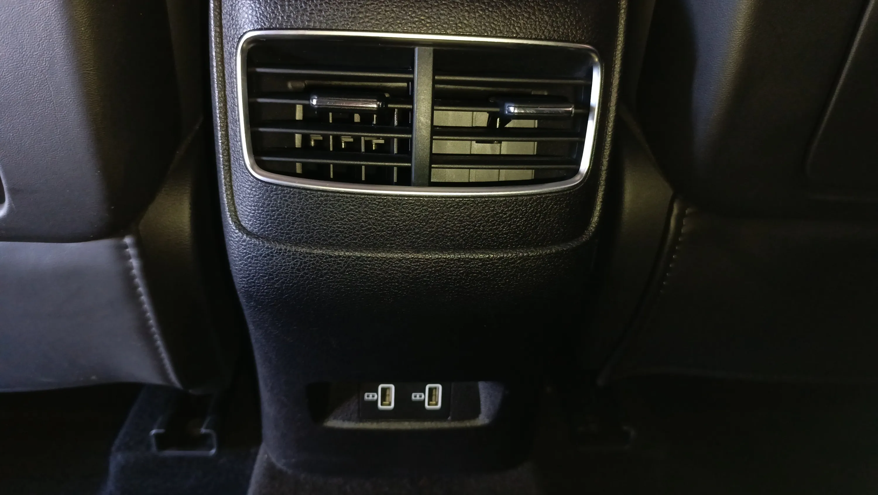 MG HS 1.5T-GDI PHEV Luxury - foto 38