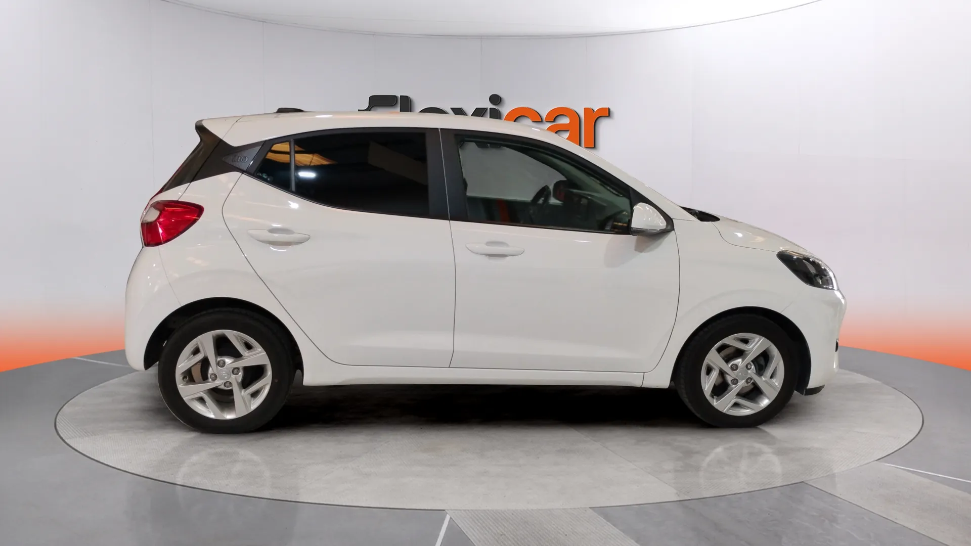 Hyundai i10 1.0 Klass - foto 6