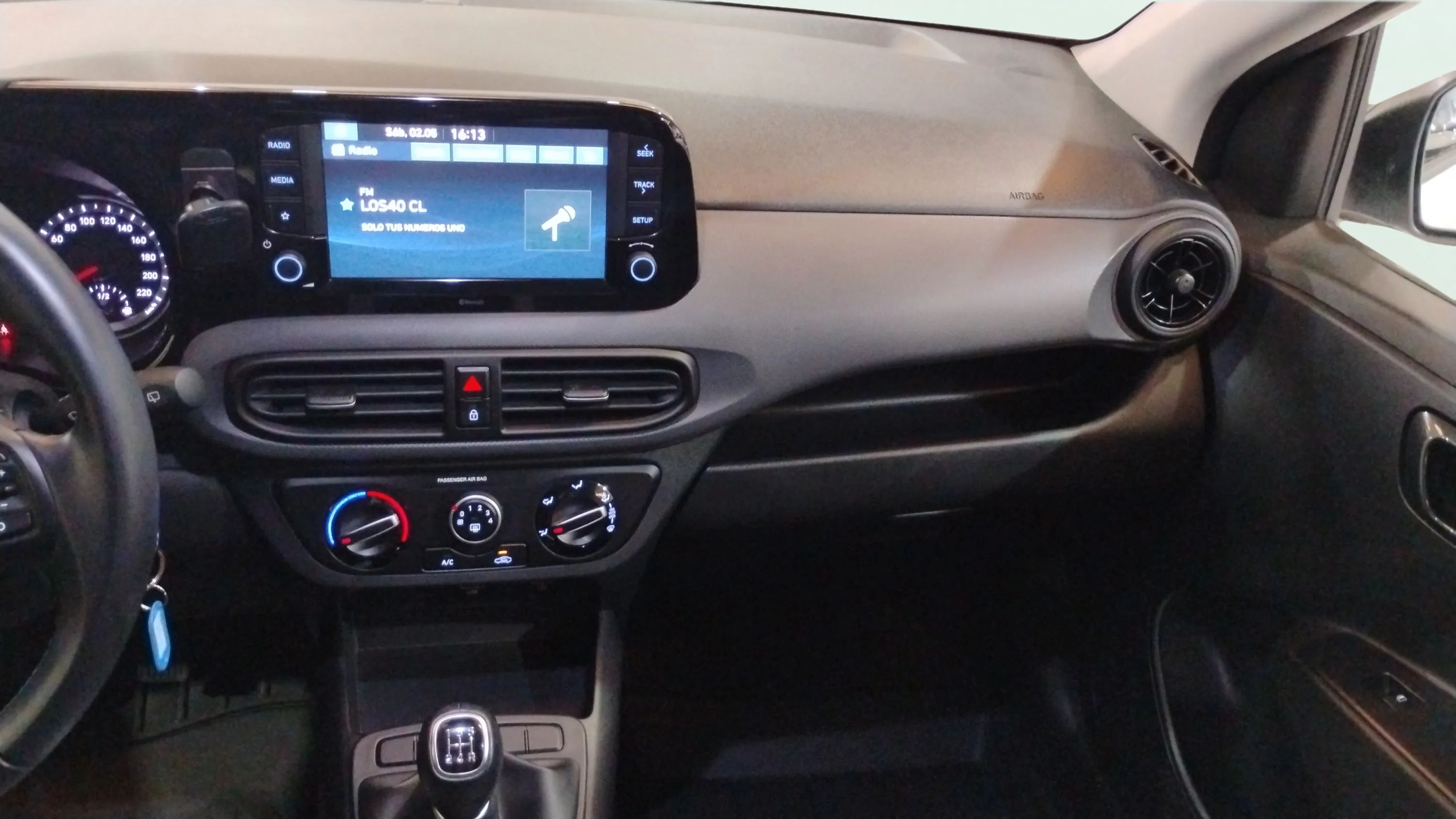 Hyundai i10 1.0 Klass - foto 21