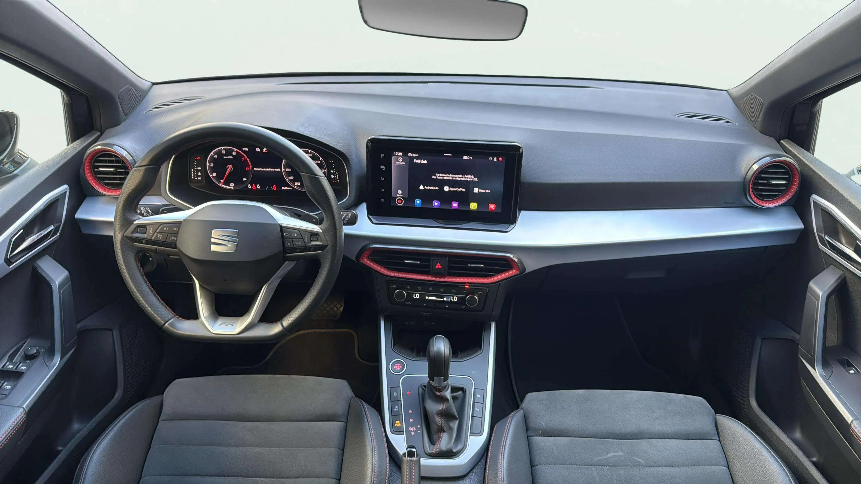 SEAT Arona 1.5 TSI DSG FR XL - foto 16