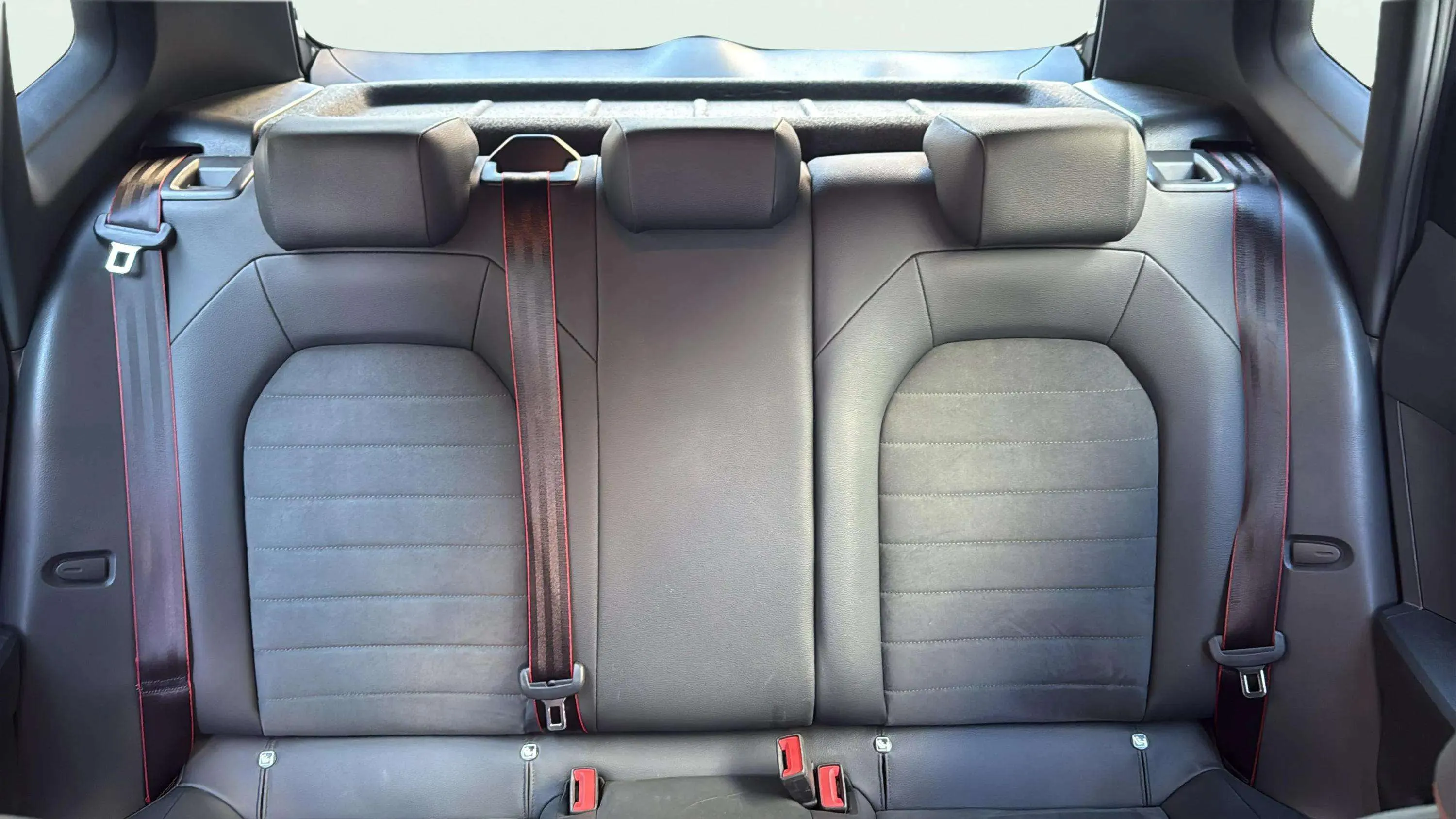 SEAT Arona 1.5 TSI DSG FR XL - foto 28