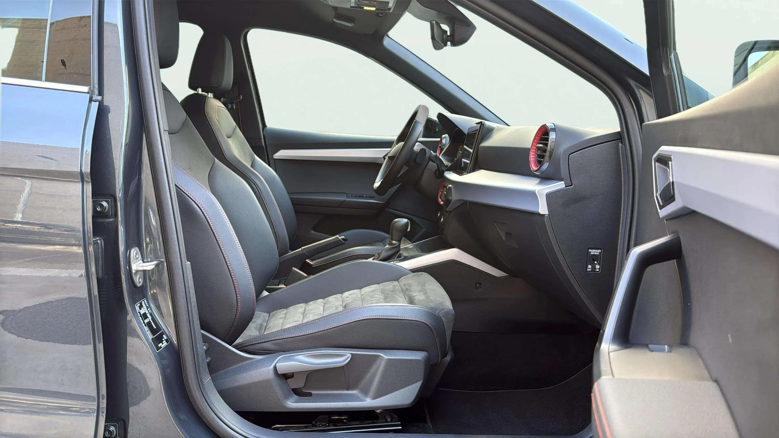 SEAT Arona 1.5 TSI DSG FR XL - foto 11