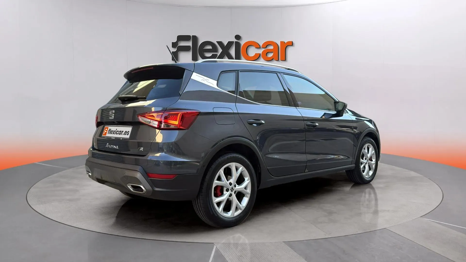 SEAT Arona 1.5 TSI DSG FR XL - foto 4