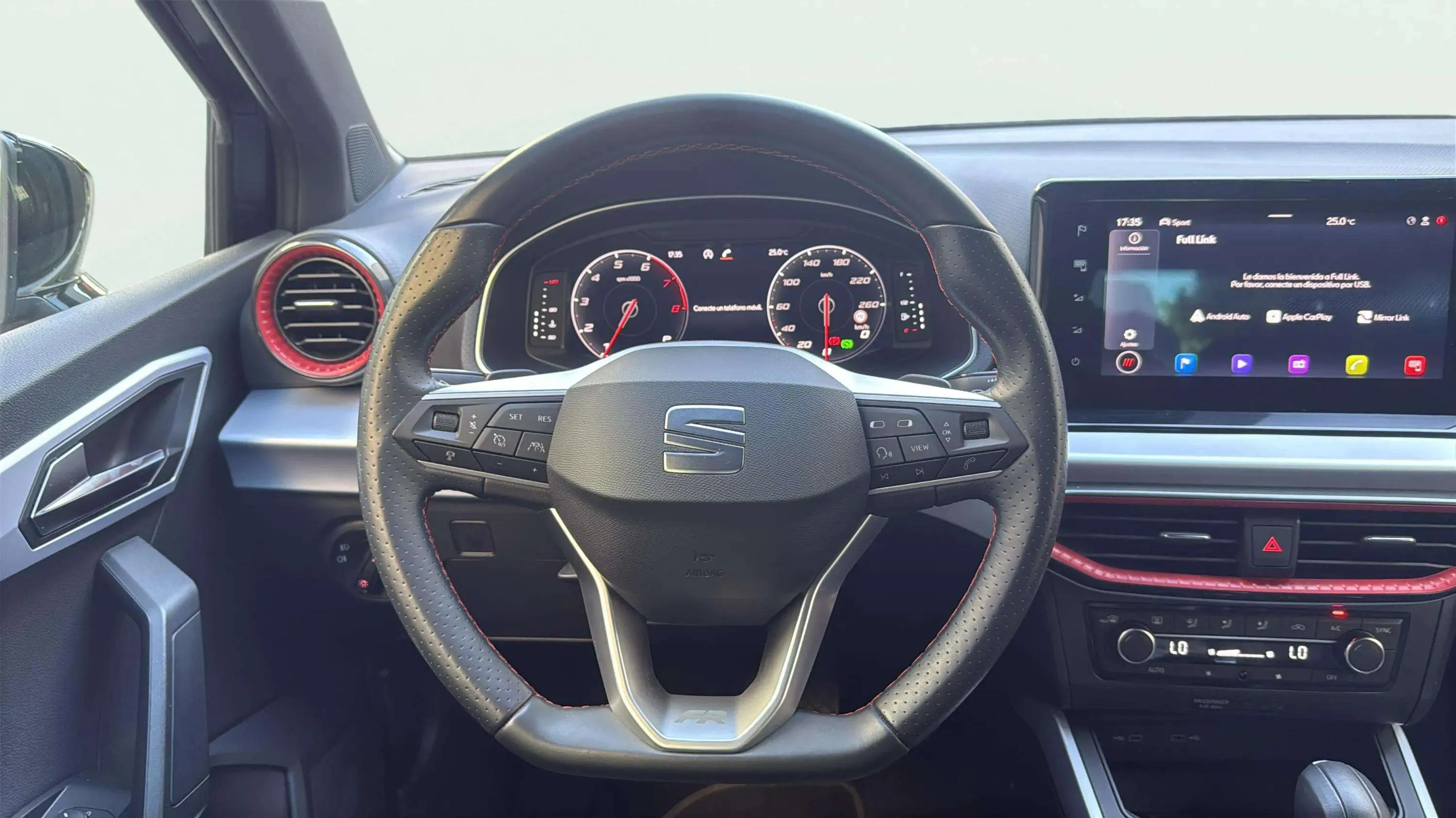SEAT Arona 1.5 TSI DSG FR XL - foto 18