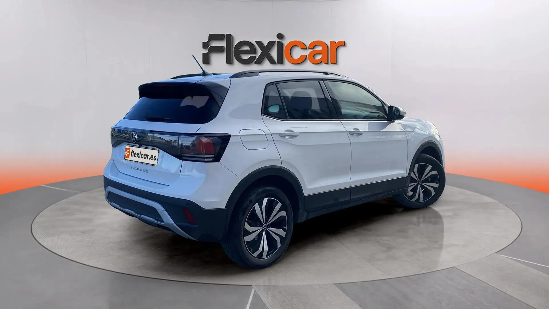 Volkswagen T-Cross Life 1.0 TSI DSG - foto 7