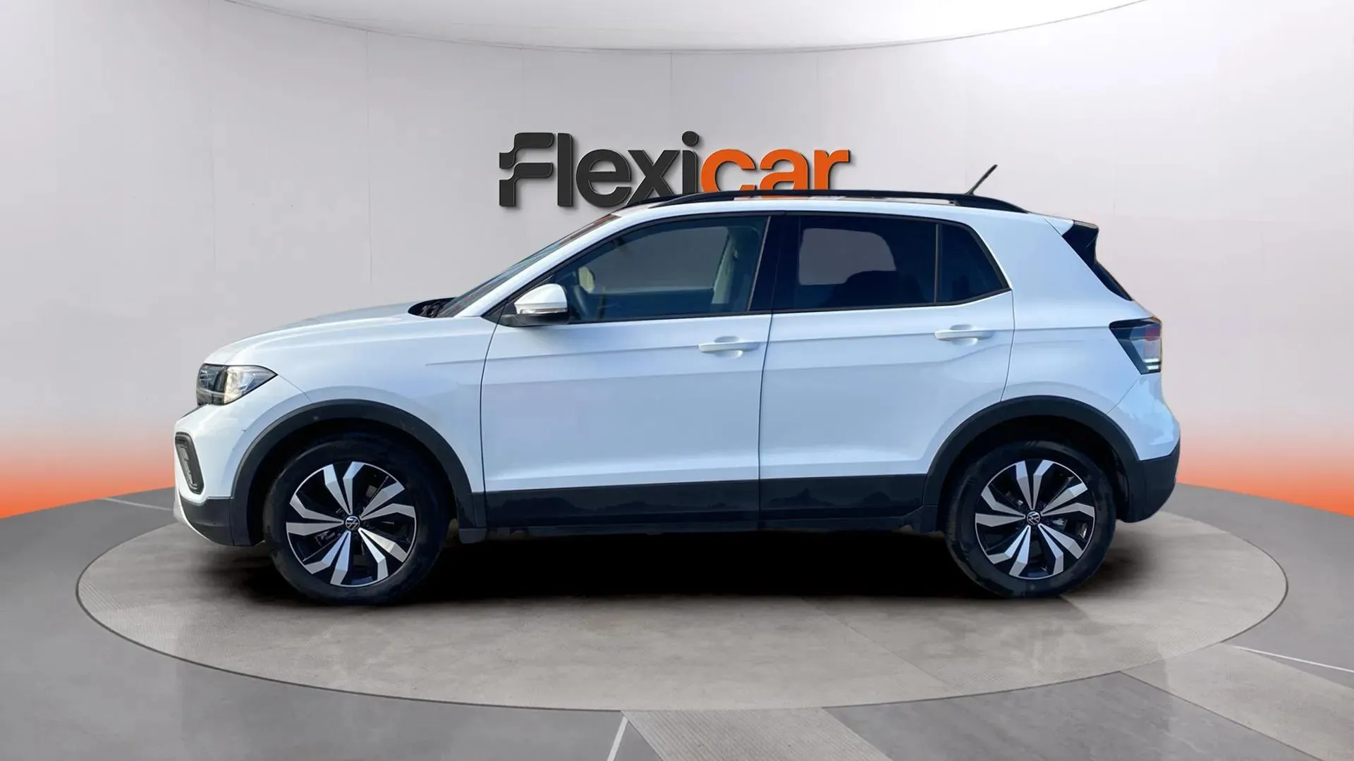 Volkswagen T-Cross Life 1.0 TSI DSG - foto 4