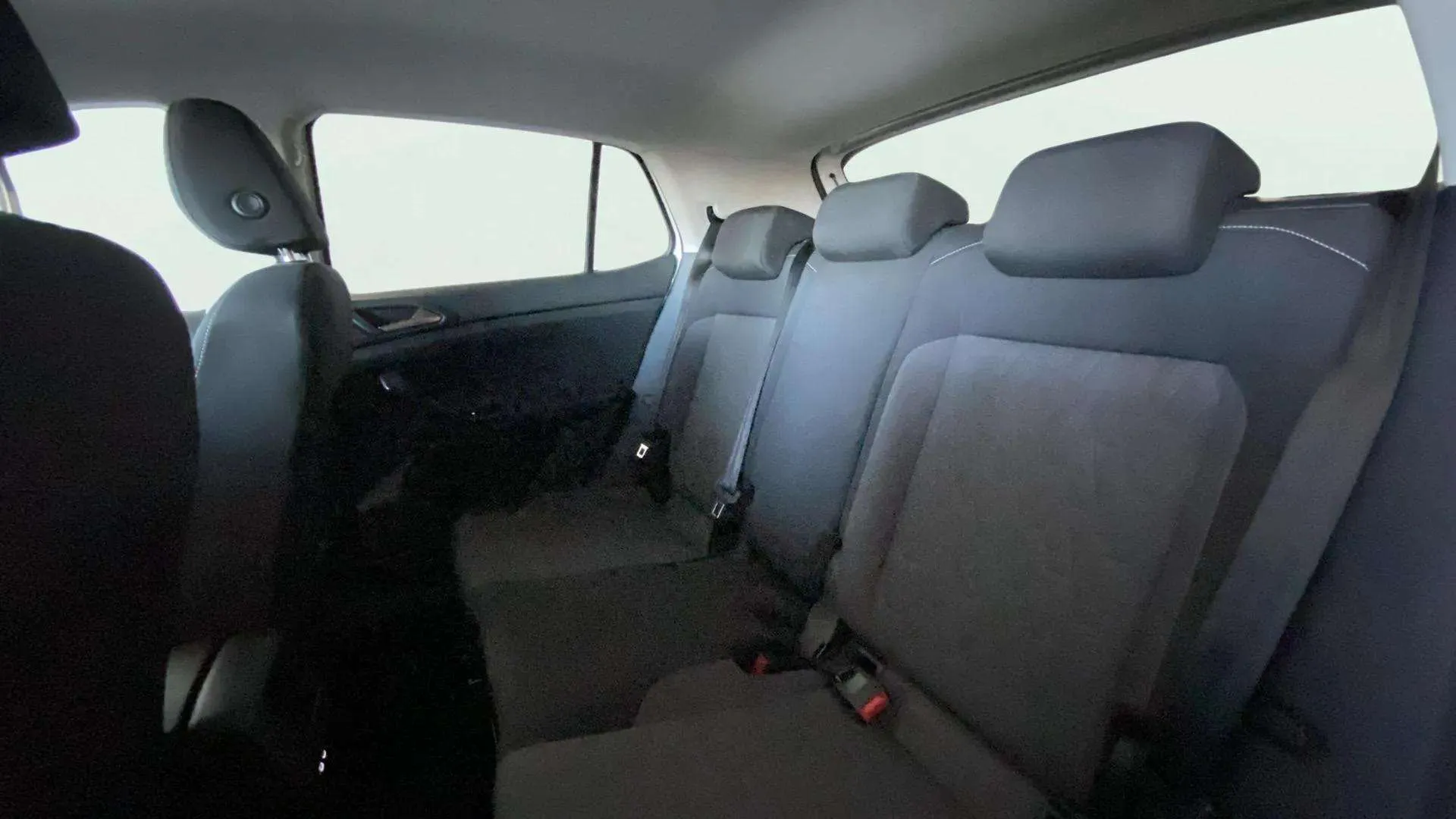 Volkswagen T-Cross Life 1.0 TSI DSG - foto 17
