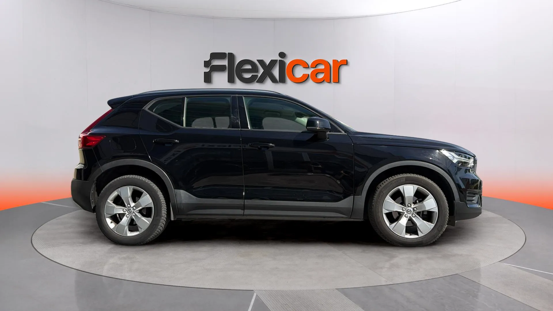 Volvo XC40 1.5 T2 Momentum Core - foto 8