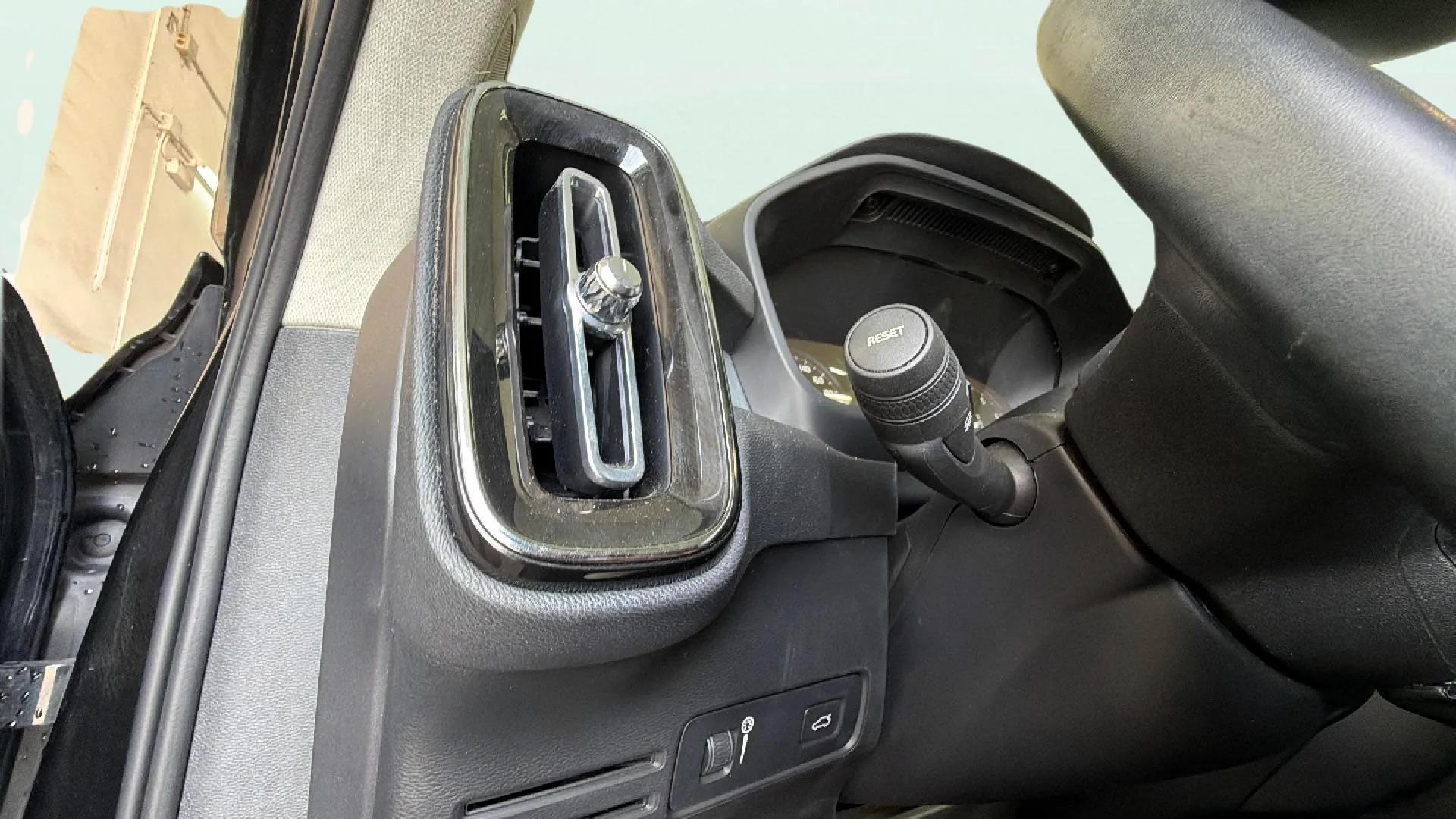 Volvo XC40 1.5 T2 Momentum Core - foto 28