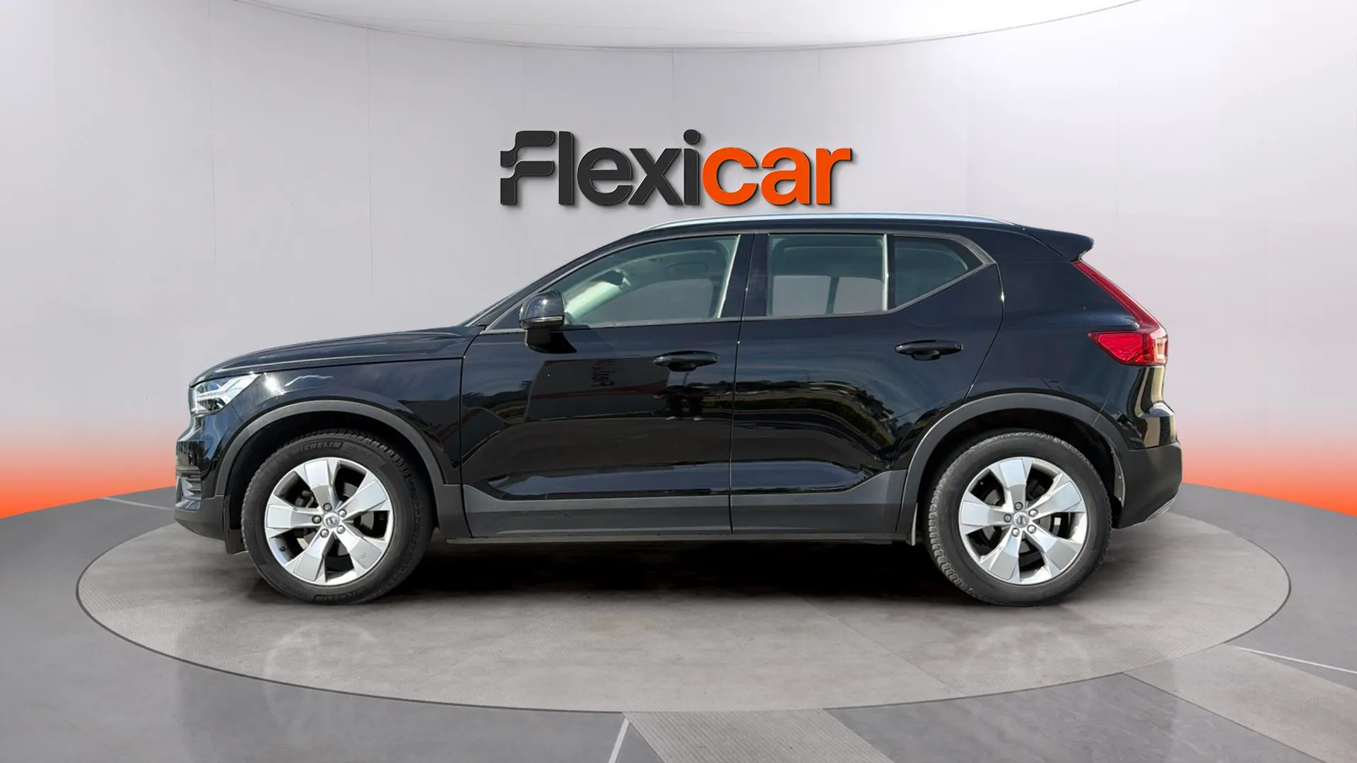 Volvo XC40 1.5 T2 Momentum Core - foto 4