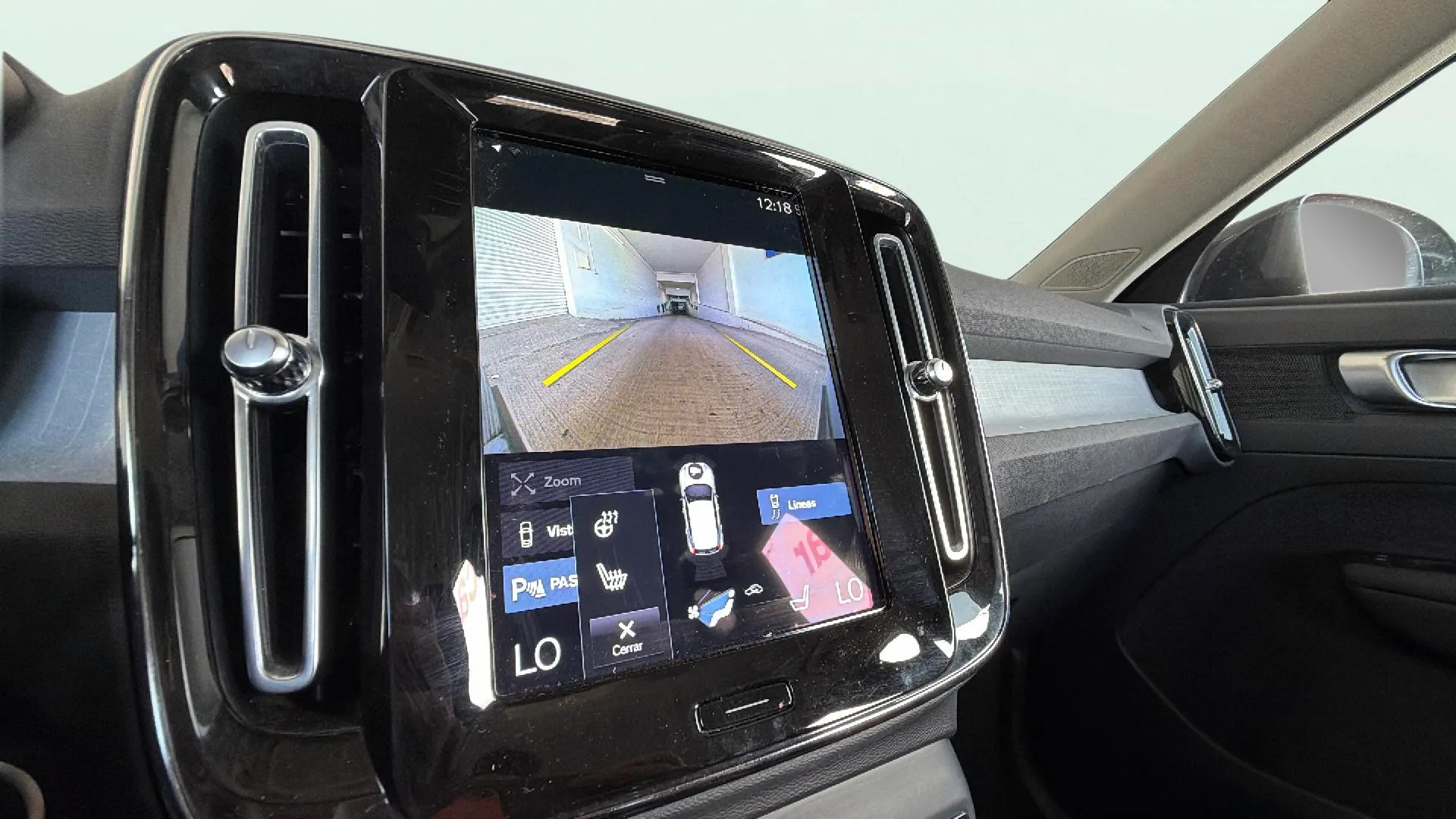 Volvo XC40 1.5 T2 Momentum Core - foto 25