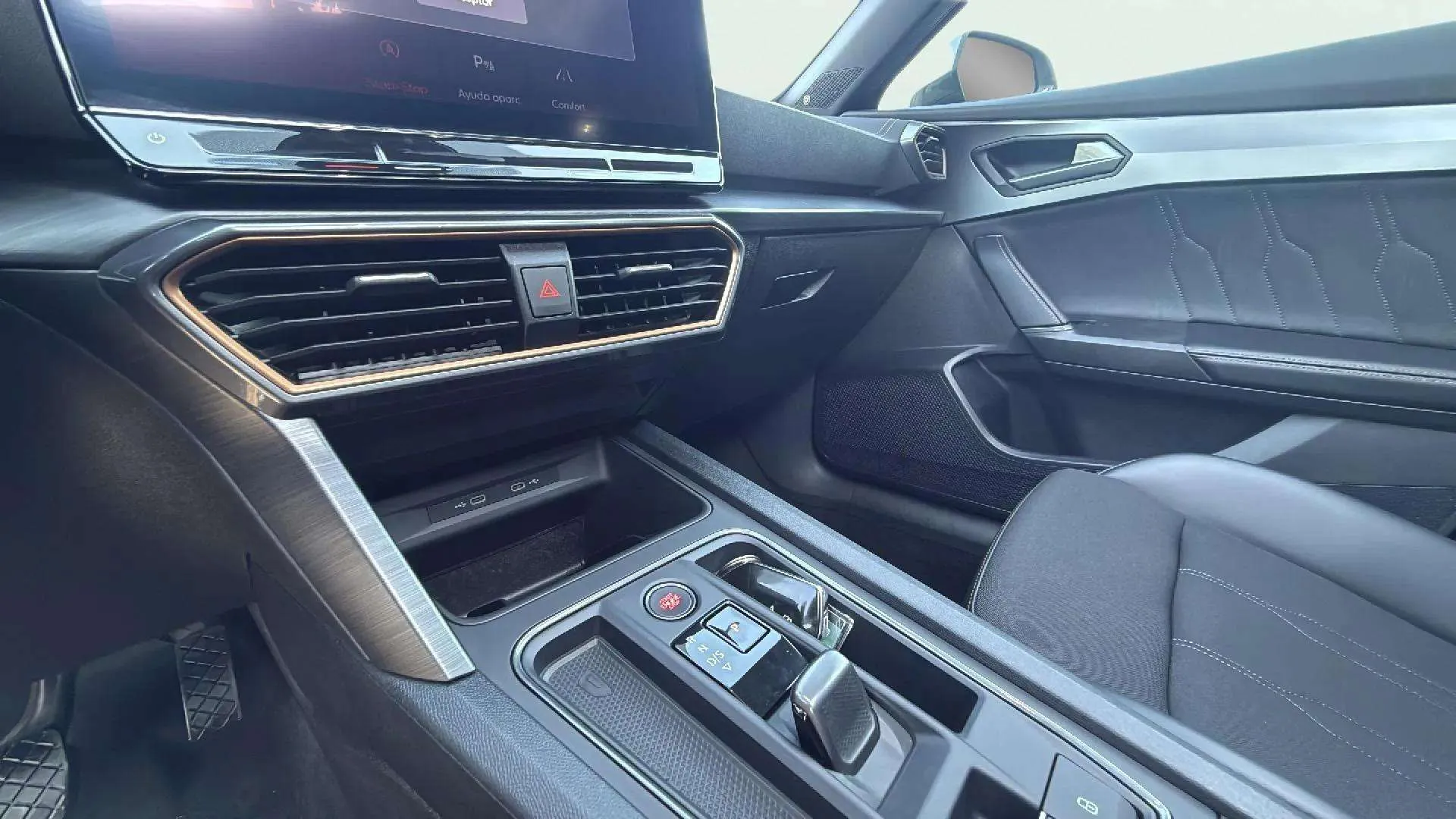Cupra Formentor 1.5 TSI DSG - foto 23