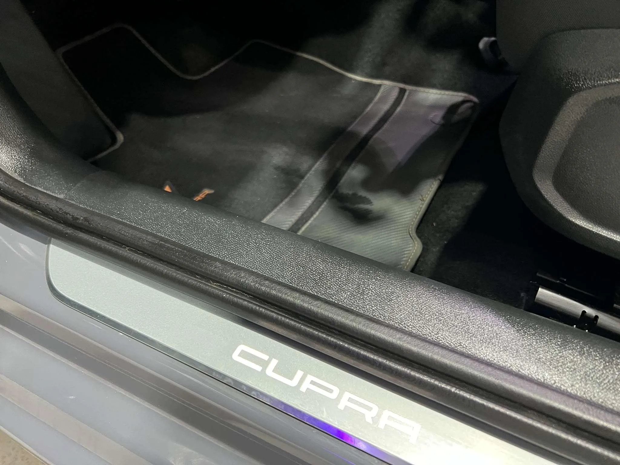Cupra León 2.0 TSI DSG - foto 16