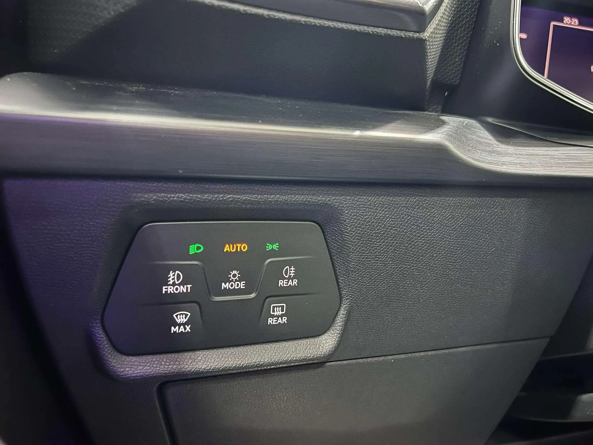 Cupra León 2.0 TSI DSG - foto 19
