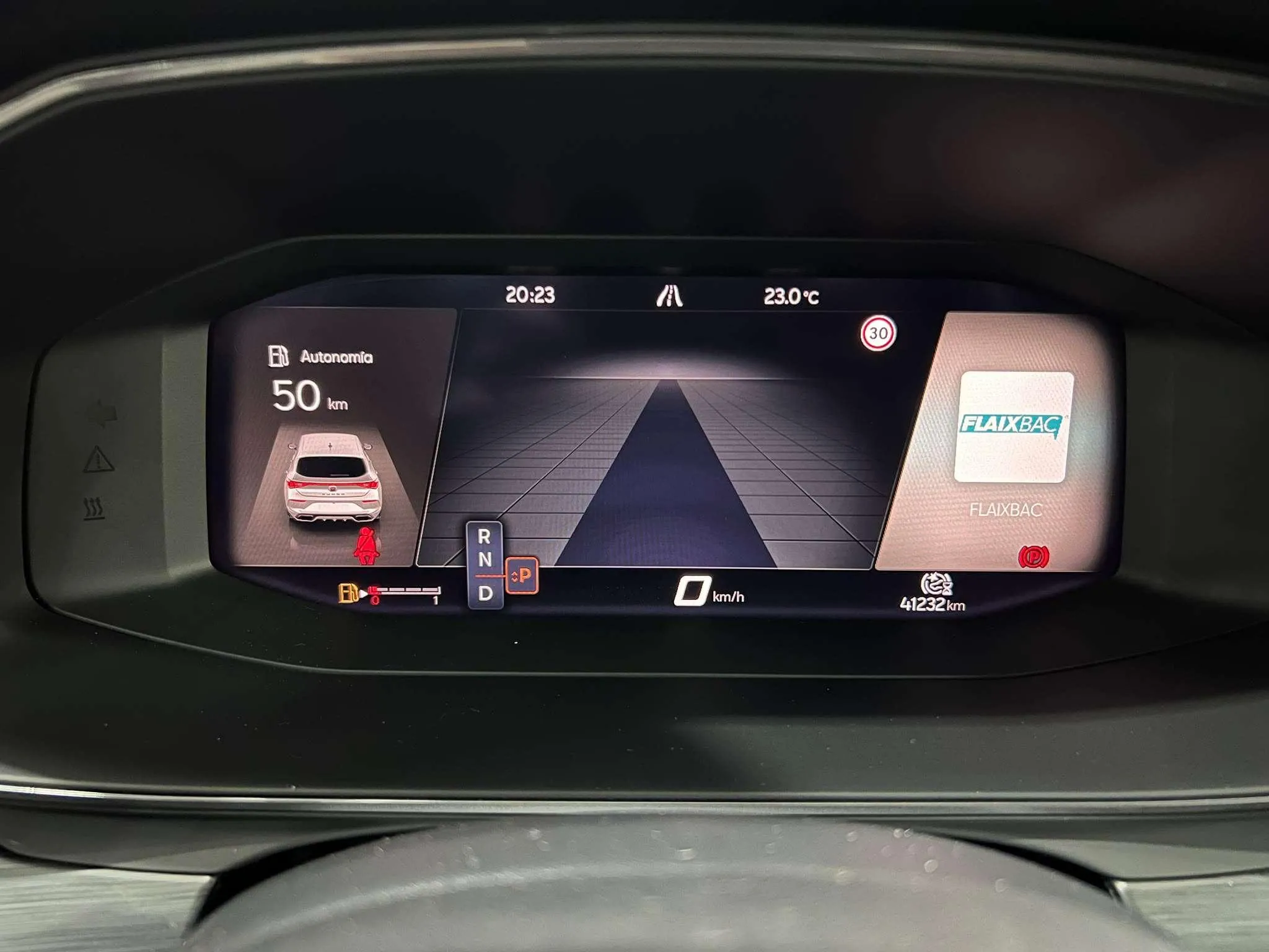Cupra León 2.0 TSI DSG - foto 21