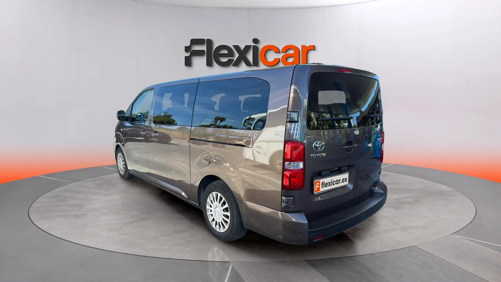 Toyota Proace Verso 2.0D Combi 9 1PL 2PT L2 - foto 5