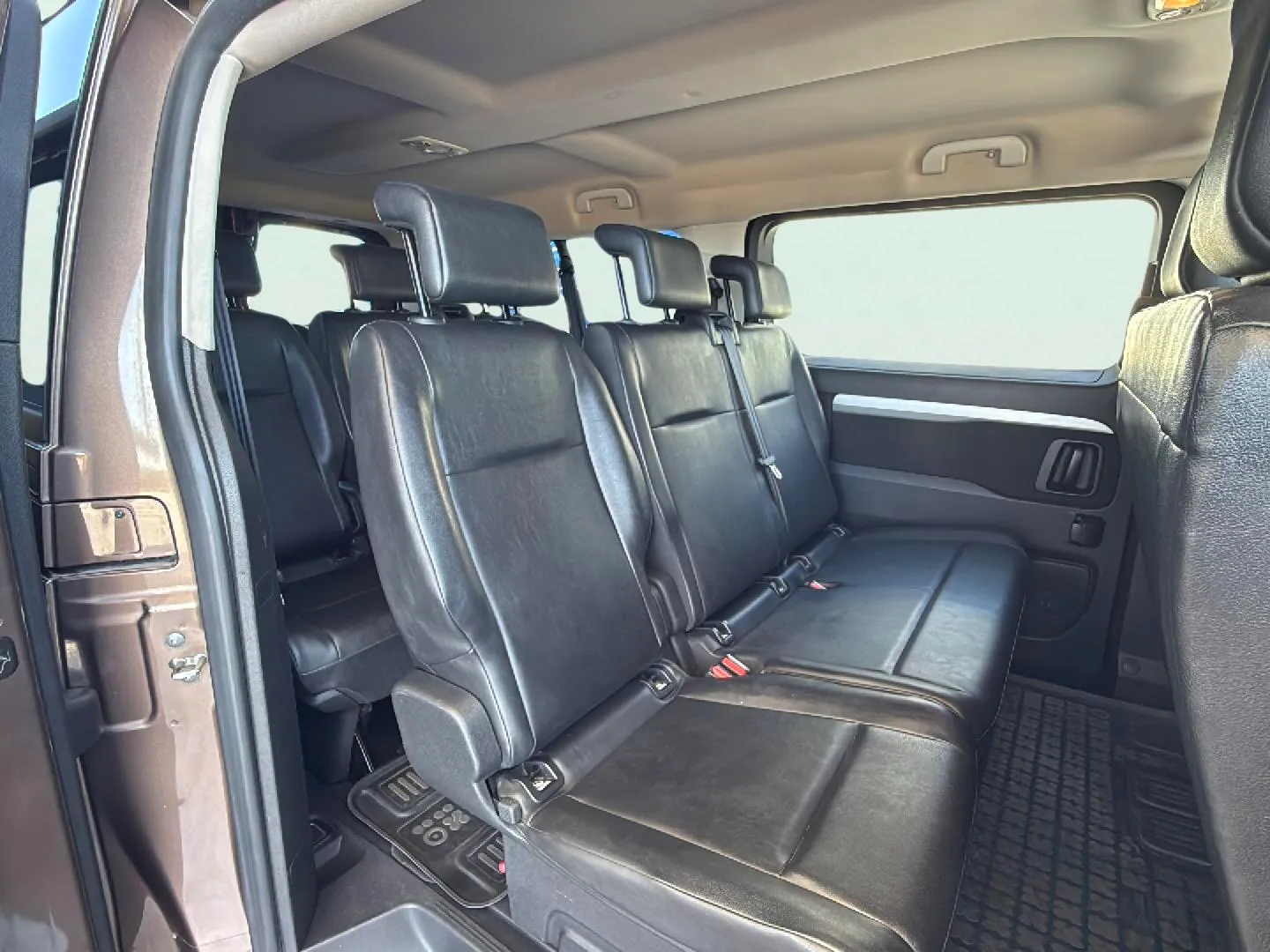 Toyota Proace Verso 2.0D Combi 9 1PL 2PT L2 - foto 16