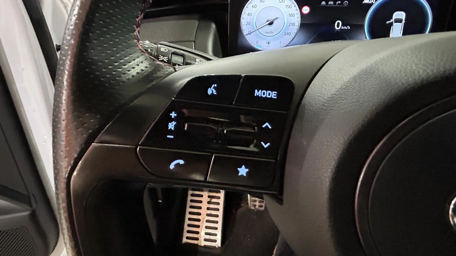 Hyundai Tucson 1.6 T-GDi N Line 30 Anivers - foto 23