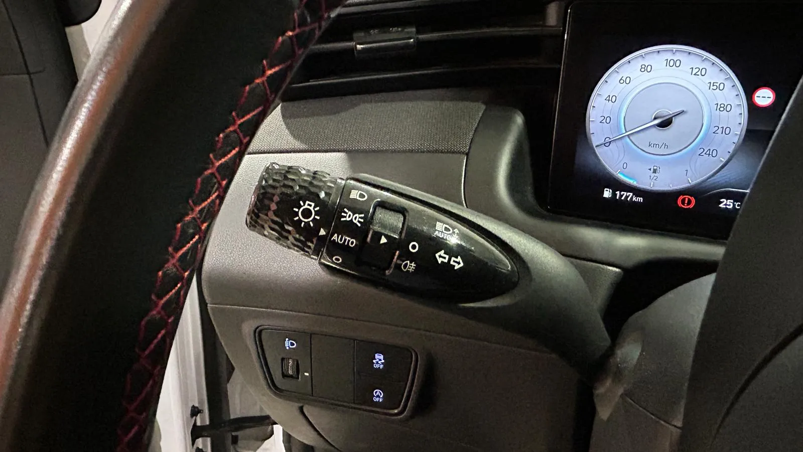 Hyundai Tucson 1.6 T-GDi N Line 30 Anivers - foto 25