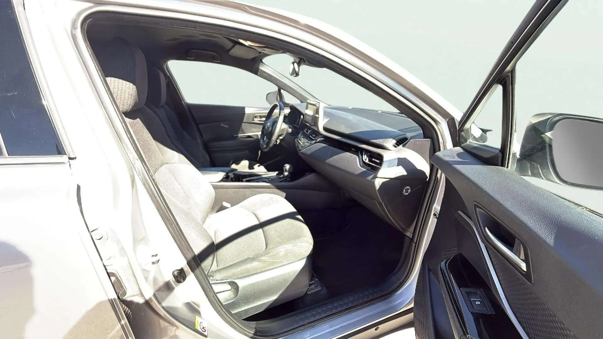 Toyota C-HR 1.8 125H Advance