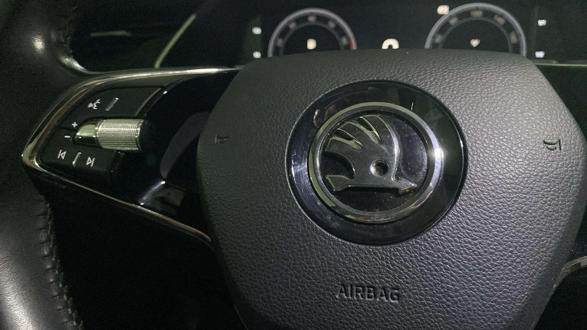 Škoda Octavia 1.5 TFSI 150 - foto 11