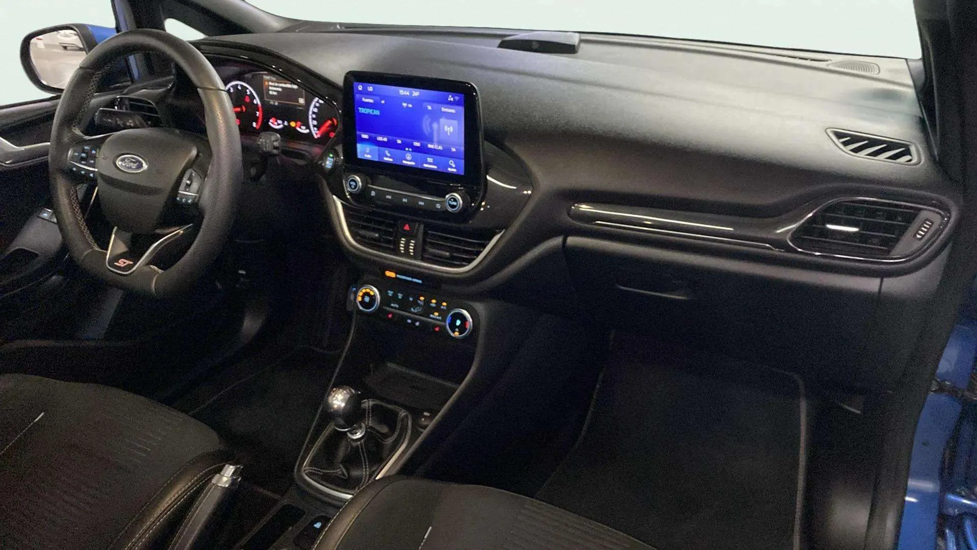 Ford Fiesta 1.5 EcoBoost ST - foto 26