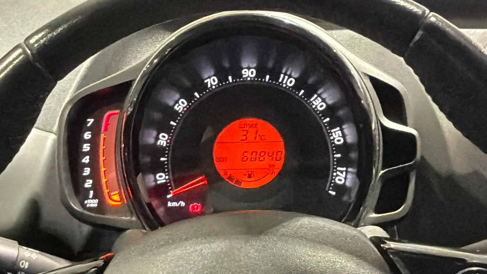Toyota Aygo 1.0 70 x-cite JBL - foto 11