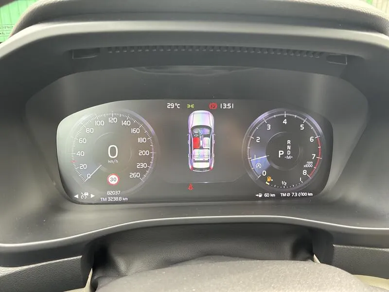 Volvo XC40 1.5 T2 Core - foto 30