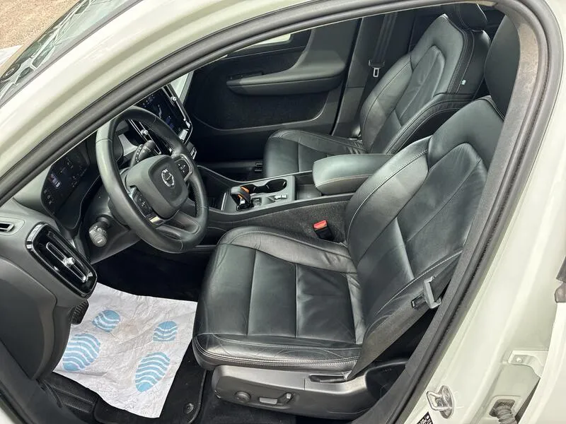Volvo XC40 1.5 T4 Twin Recharge Inscription Ex - foto 29