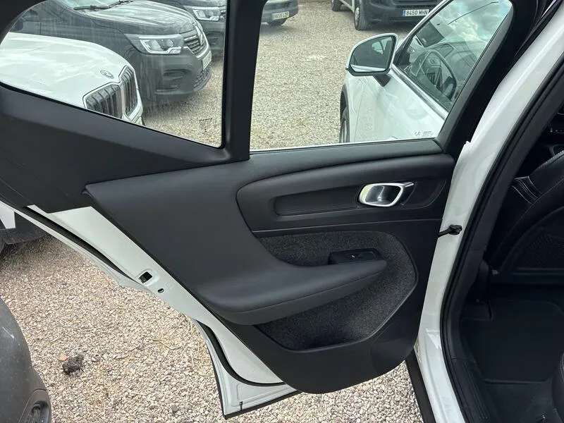 Volvo XC40 1.5 T4 Twin Recharge Inscription Ex - foto 22