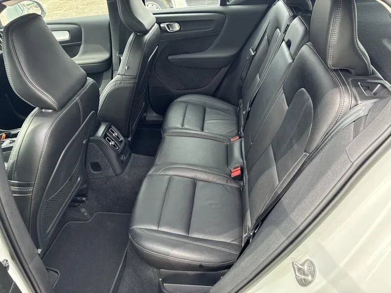 Volvo XC40 1.5 T4 Twin Recharge Inscription Ex - foto 23