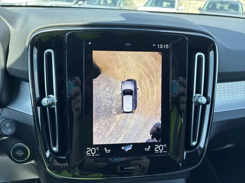 Volvo XC40 1.5 T4 Recharge PHEV Plus Dark - foto 43