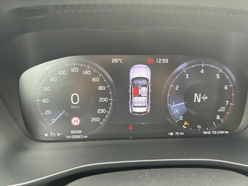 Volvo XC40 1.5 T2 Core Pro - foto 29
