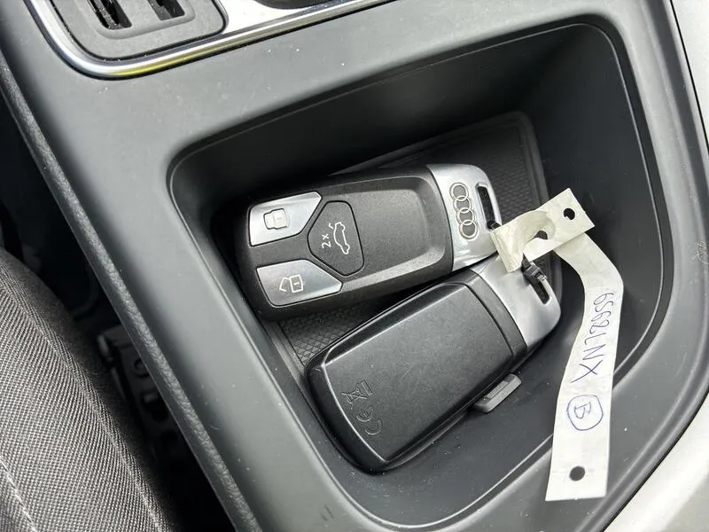 Audi A4 Avant Advanced 35 TFSI - foto 33