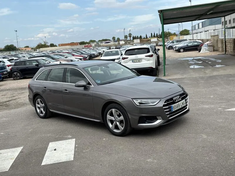 Audi A4 Avant Advanced 35 TFSI - foto 8