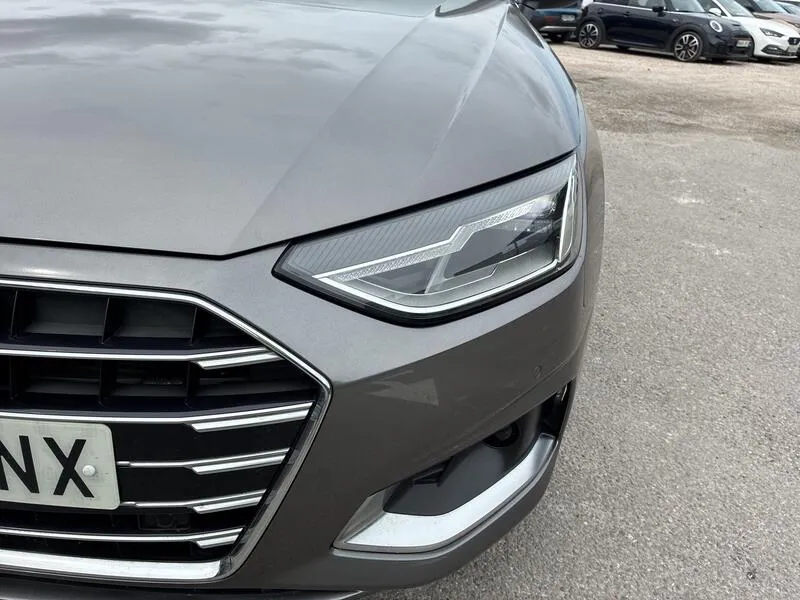 Audi A4 Avant Advanced 35 TFSI - foto 10