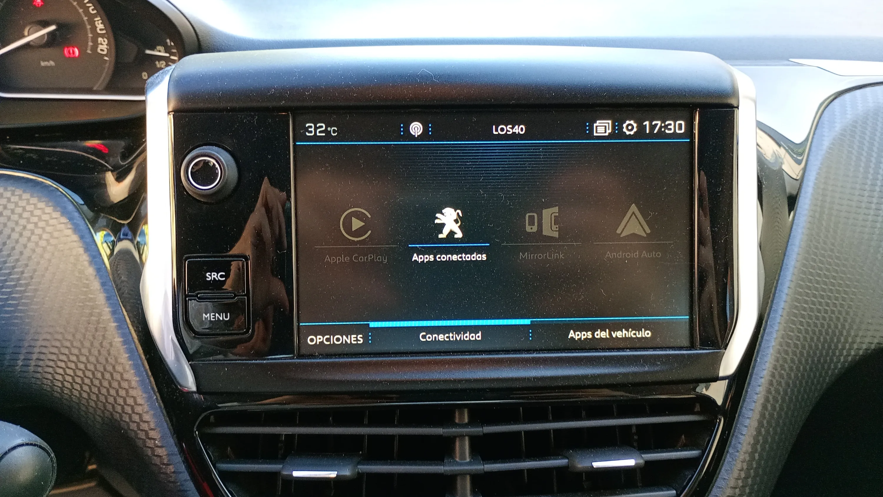 Peugeot 208 Signature BlueHDi - foto 15