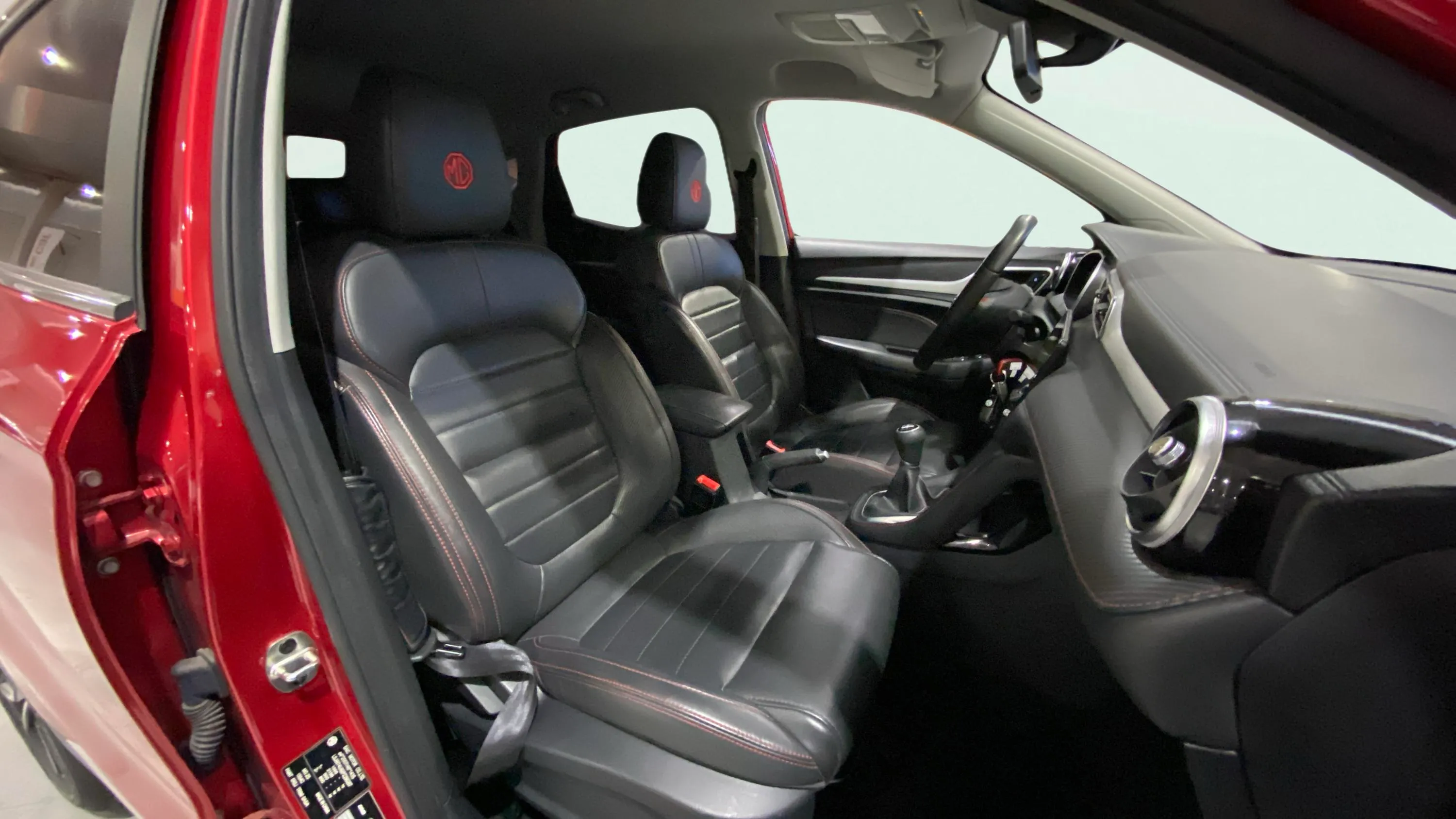 MG ZS 1.5 Luxury - foto 12