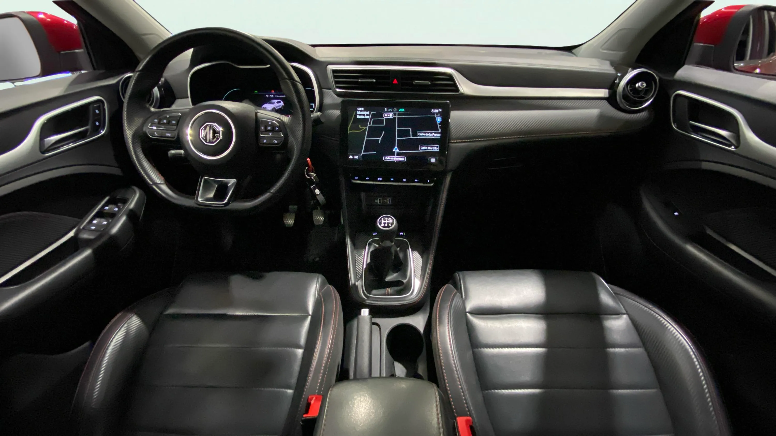 MG ZS 1.5 Luxury - foto 14
