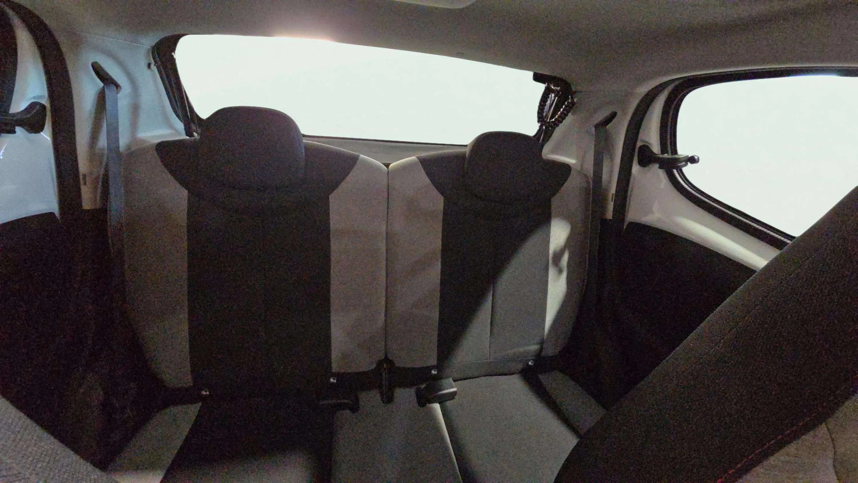 Citroën C1 Airscape PureTech Shine - foto 17