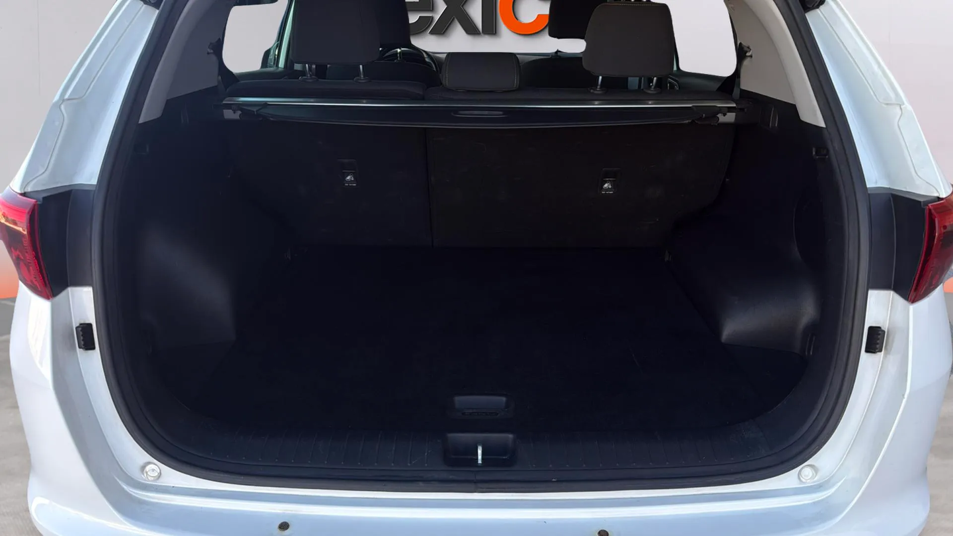 Kia Sportage 1.7 CRDi VGT x-Tech17 4x2 Eco-Dyn - foto 6