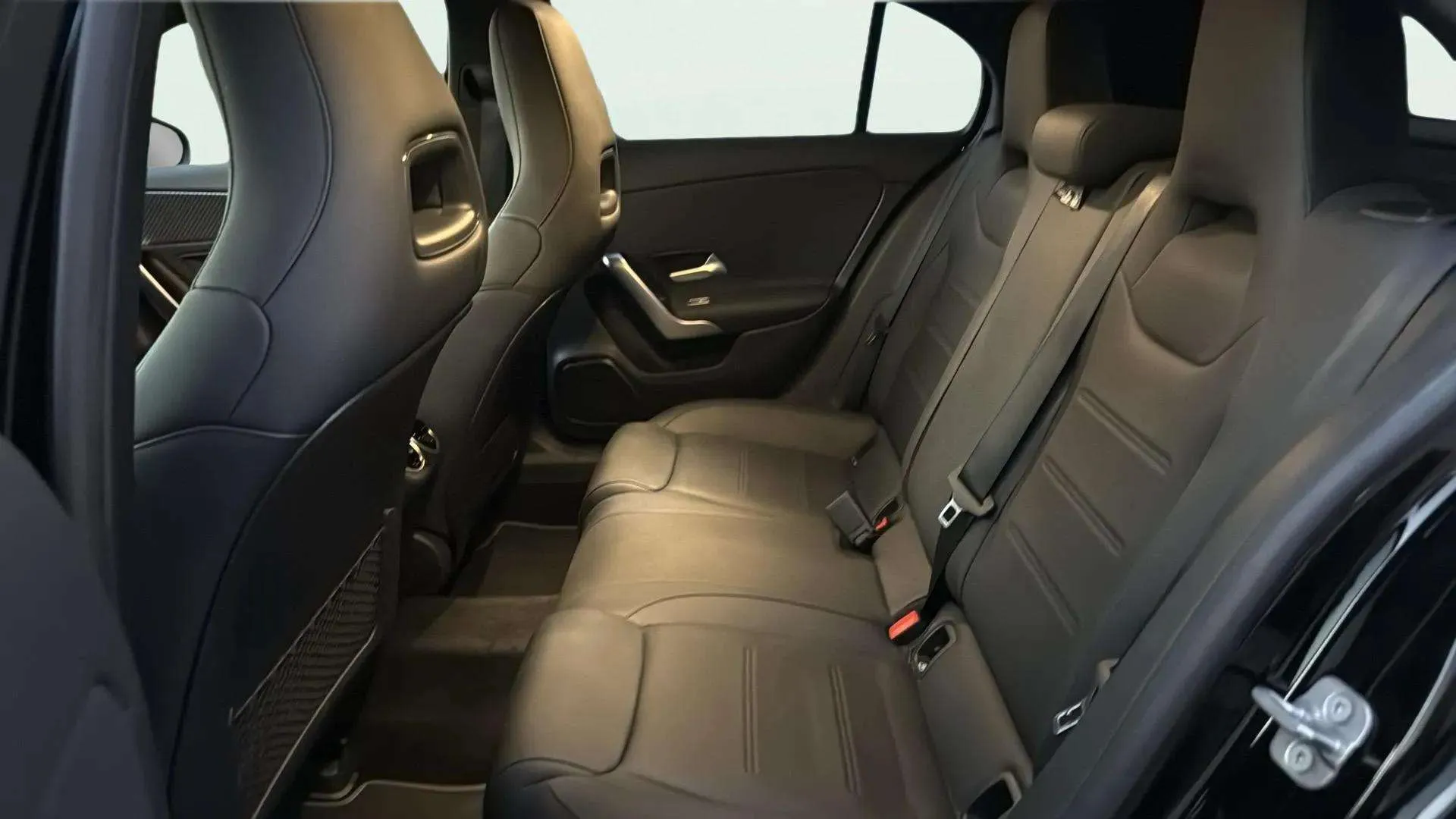 Mercedes-Benz Clase A A 180 - foto 14
